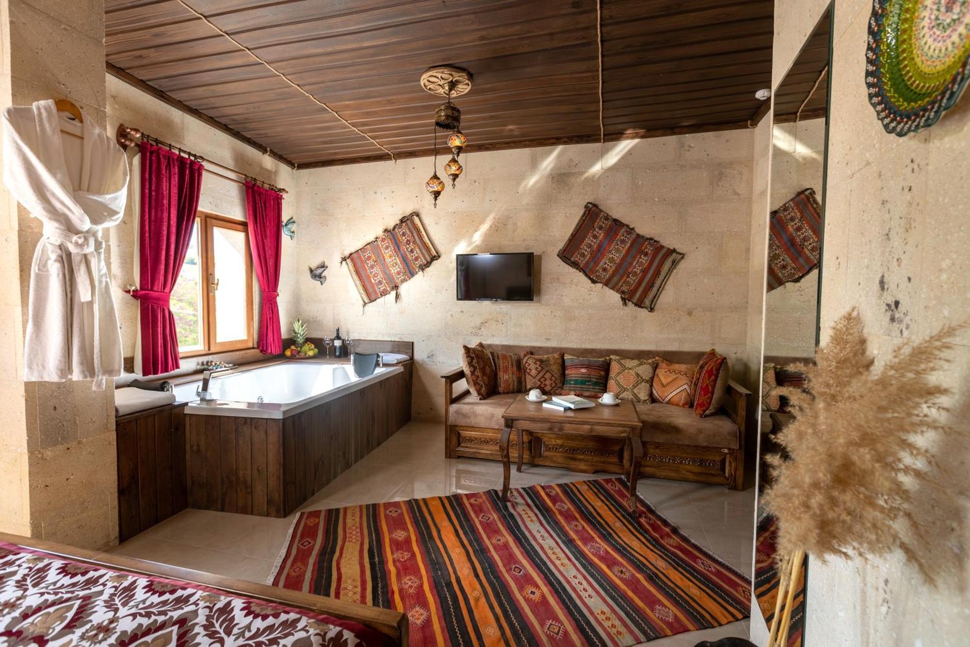Lord Of Cappadocia Hotel เกอเรเม ภายนอก รูปภาพ