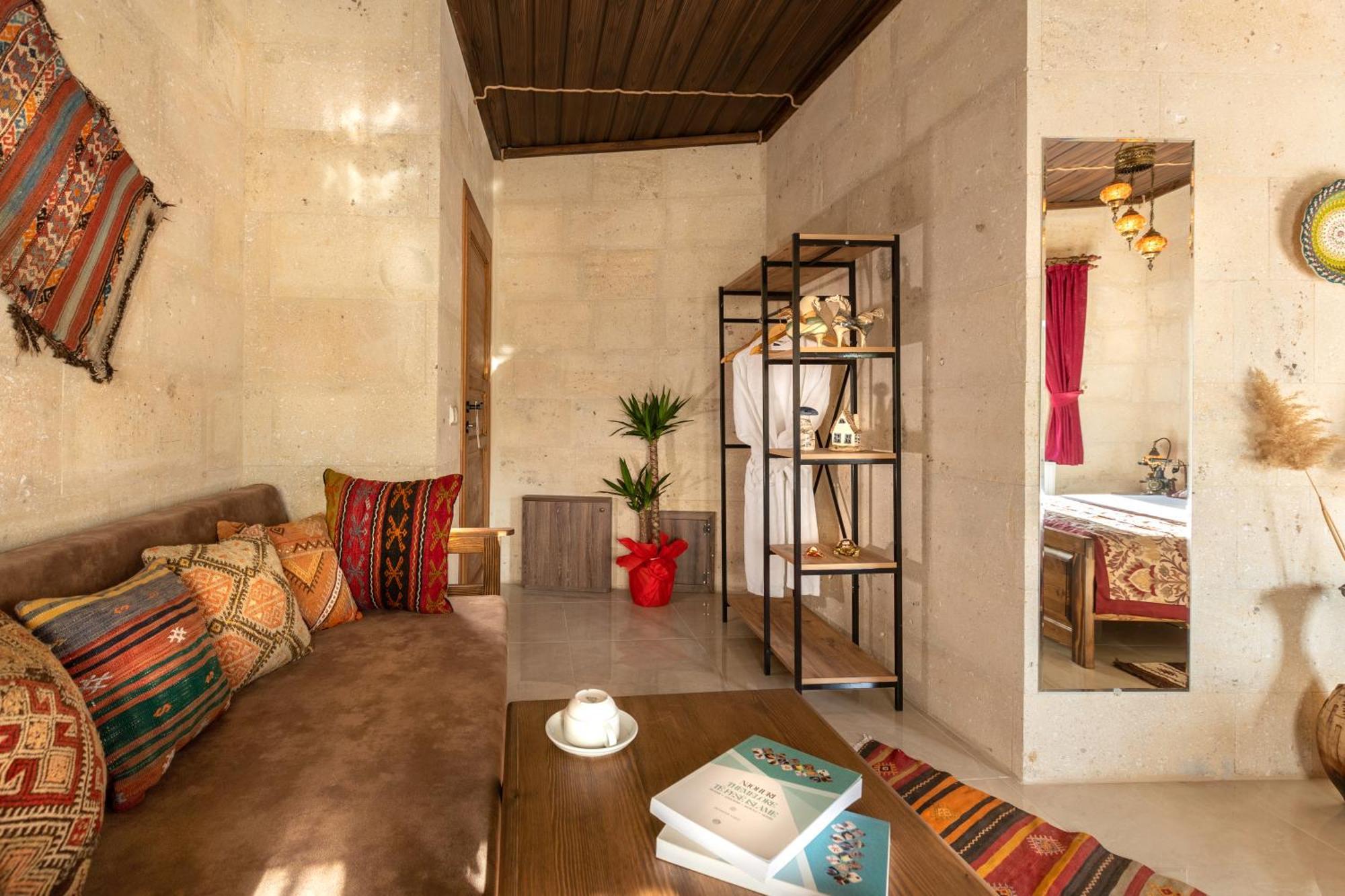 Lord Of Cappadocia Hotel เกอเรเม ภายนอก รูปภาพ