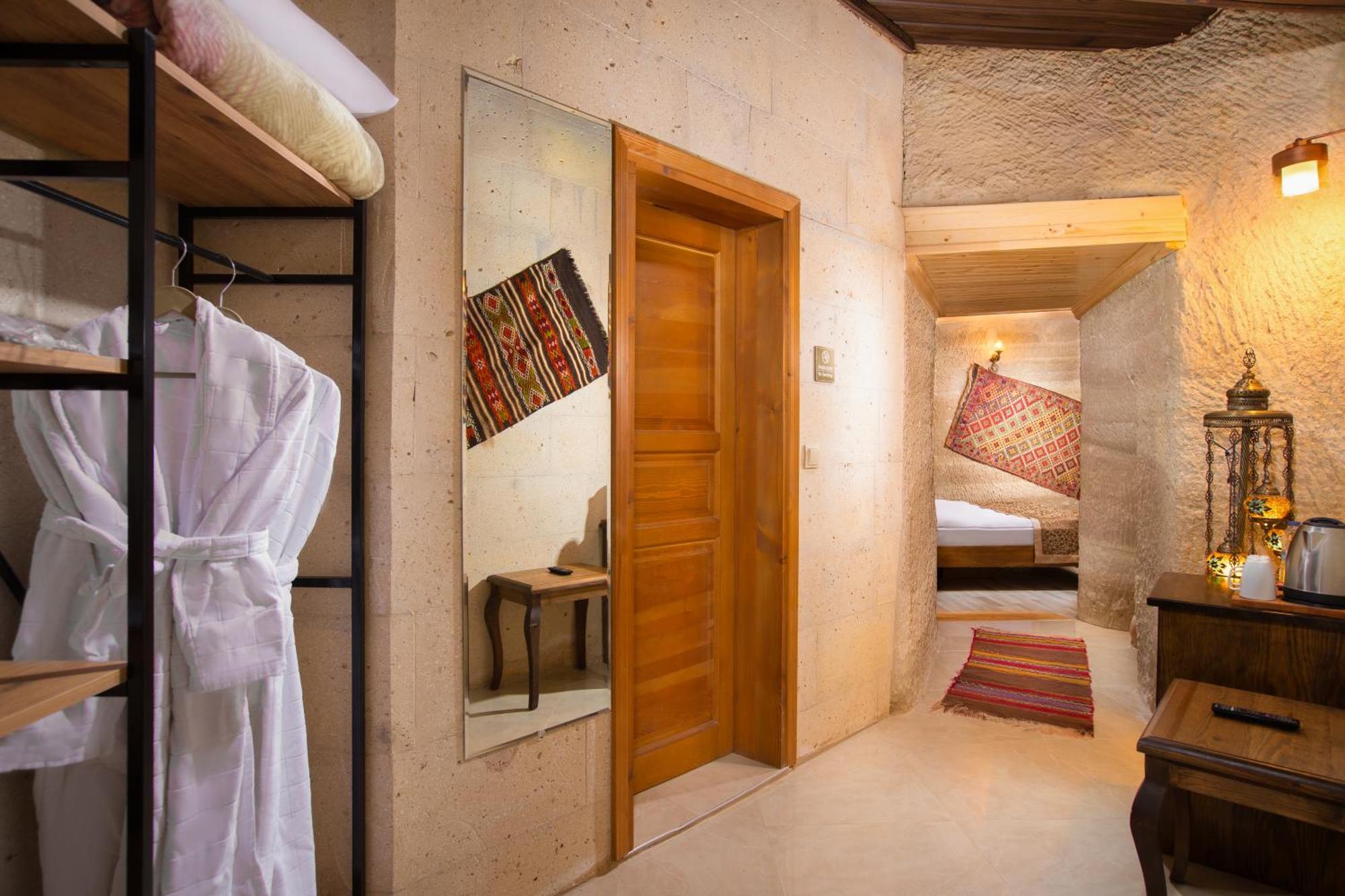 Lord Of Cappadocia Hotel เกอเรเม ภายนอก รูปภาพ